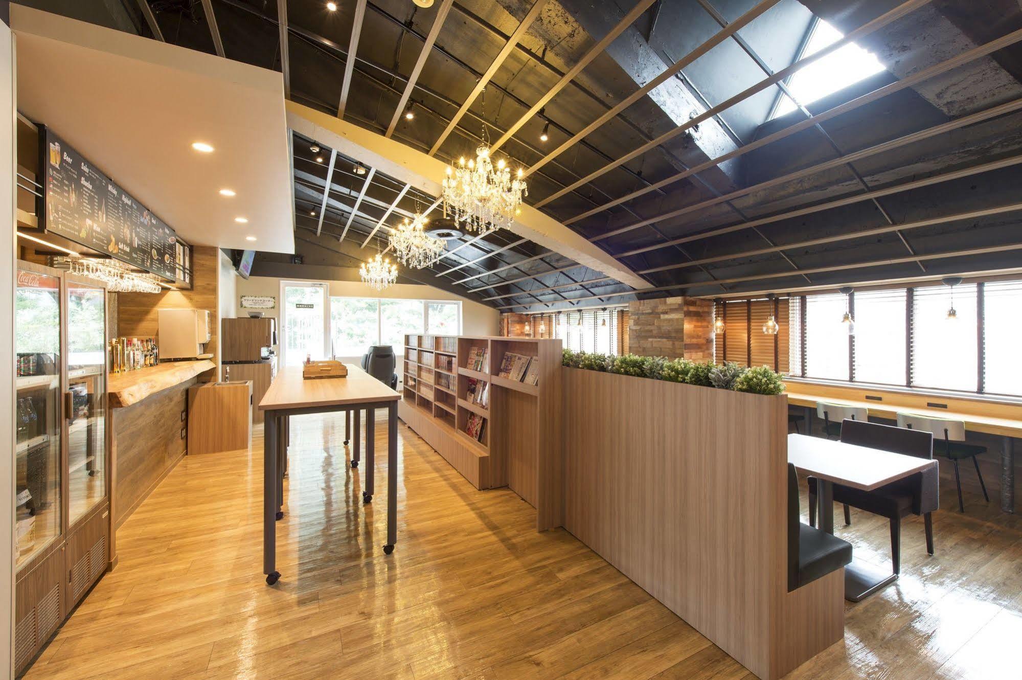 Anshin Oyado Ogikubo Kapselhotel *